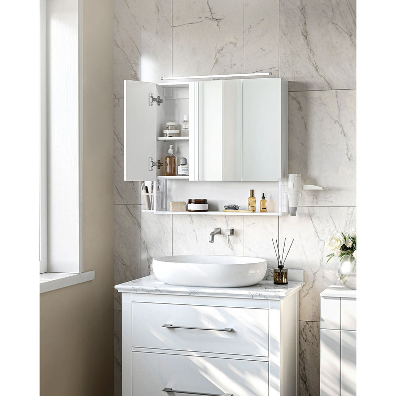 Segenn's Medicijnkastje met verlichting - Spiegelkast badkamer - badkamerkast - geïntegreerde kabel - spiegelkast - badkamerkast - wandkast - in hoogte verstelbare plank - 3 deuren - modern - wit